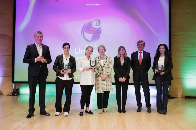 Entrega del Premio Únnicos a la farmacia González Artal por su proyecto solidario en Zaragoza