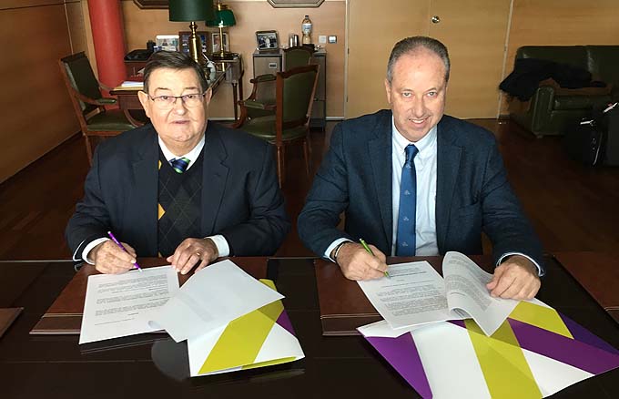 Firma del acuerdo intercooperativo entre Novaltia y Cofarme para potenciar las sinergias en la distribución farmacéutica.